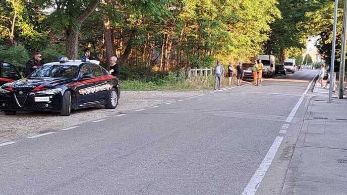San Giuseppe, ragazzina cade dall’albero: è grave