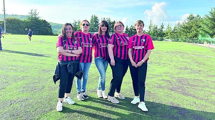 Tonara, l’unione sportiva risorge con le signore del calcio