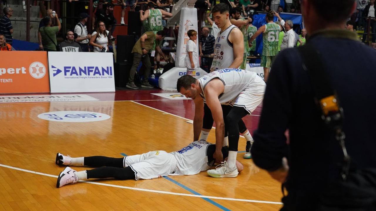 PL, una notte da dimenticare: vince Avellino e addio finale promozione