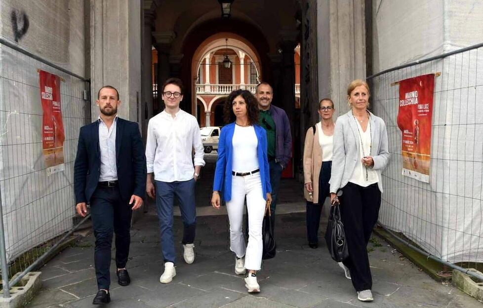 Le opposizioni all’uscita da Palazzo Ducale