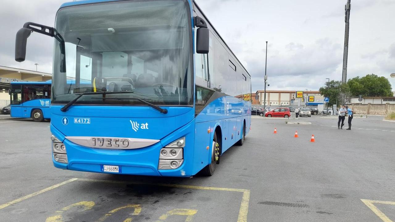 Grosseto, sessantenne colpito dal bus in retromarcia
