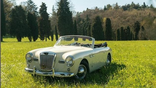 Quattro Castella: auto d’epoca e un’esibizione di volo nella tenuta Venturini Baldini