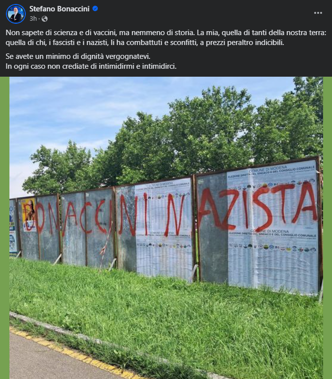 Modena, Bonaccini nel mirino dei no-vax: “Nazista”