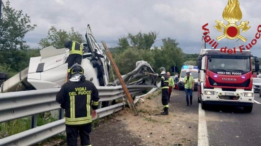 L'intervento dei vigili del fuoco 