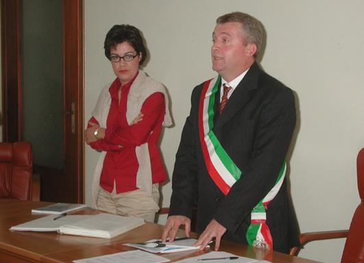 
	Il giuramento di Claudio Zago, sindacodi Ardauli nel 2002

