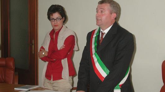 Il giuramento di Claudio Zago, sindacodi Ardauli nel 2002