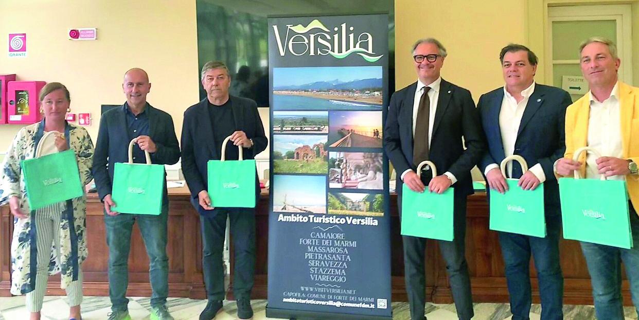 Gli amministratori versiliesi alla presentazione delle iniziative