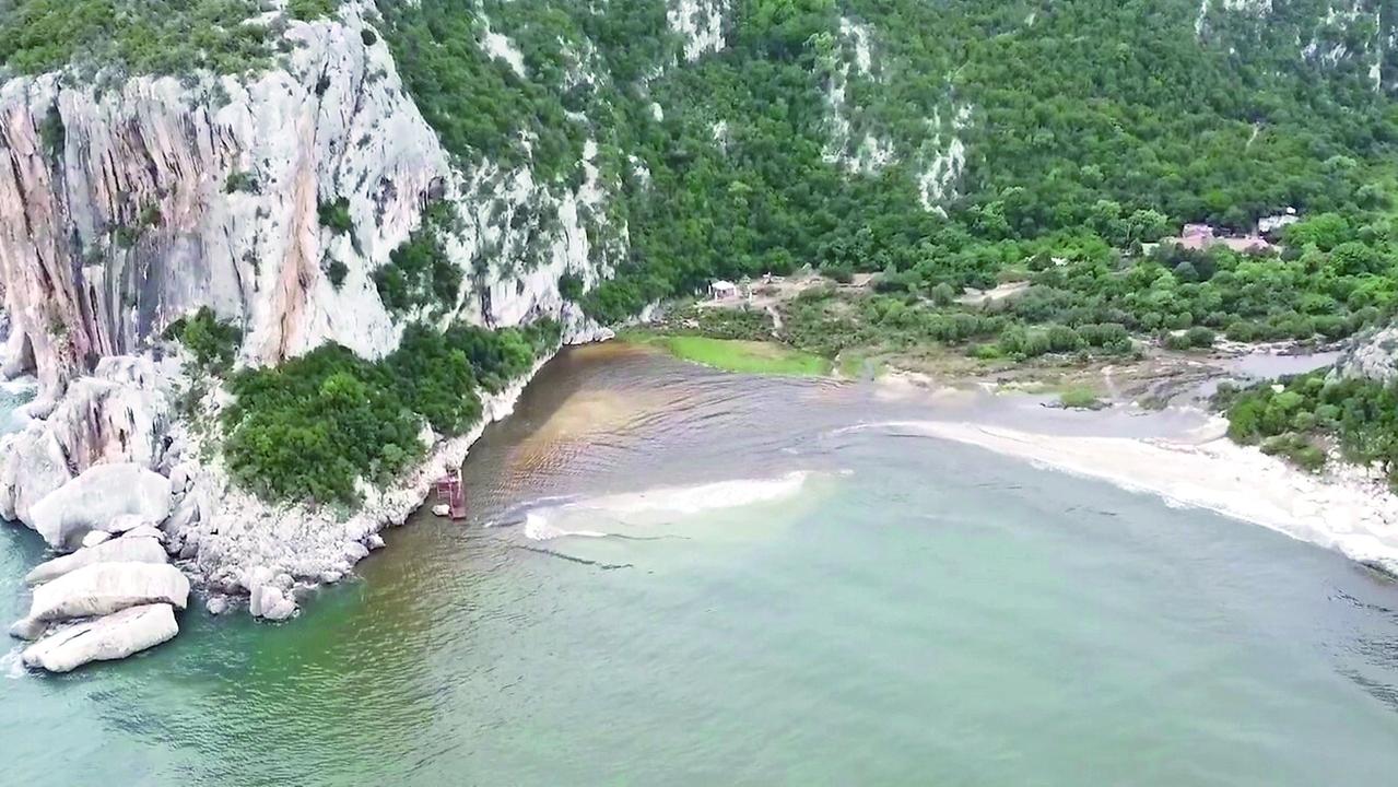 Cala Luna, 900 ingressi al giorno: prima intesa tra Dorgali e Baunei