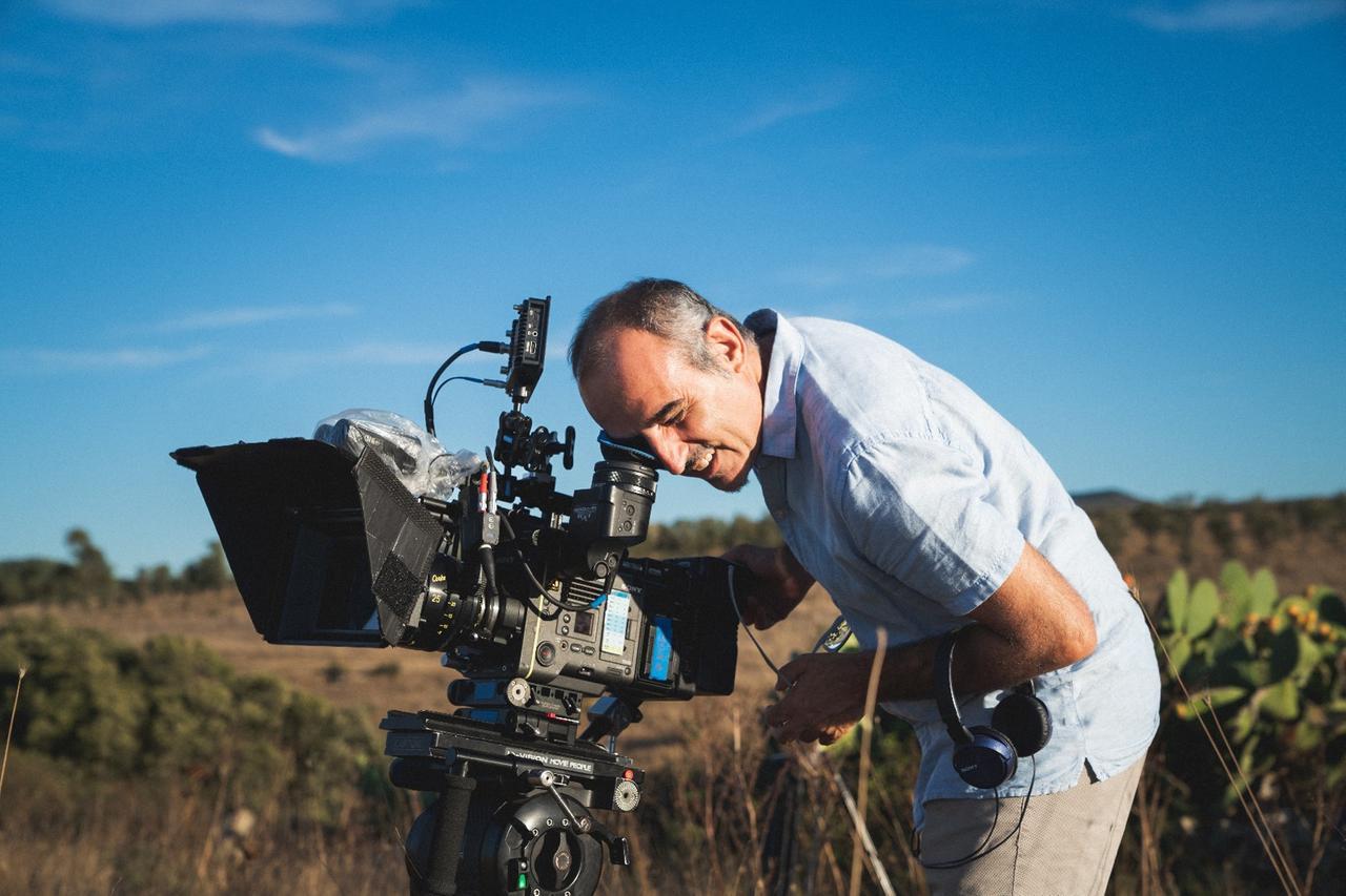 
	Il regista Paolo Zucca

