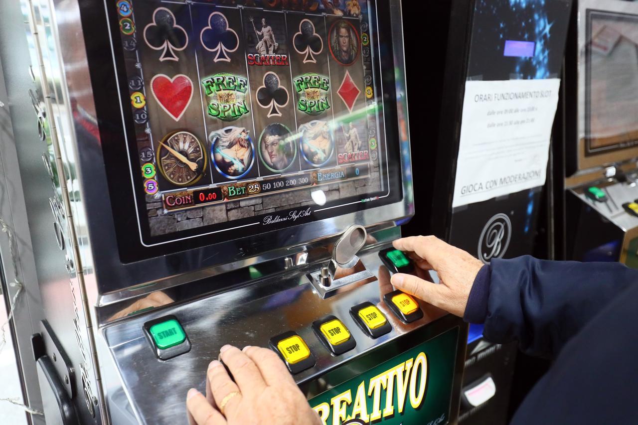 Soldi spesi nel gioco d’azzardo, Ferrara è l’ultima in tutta Italia