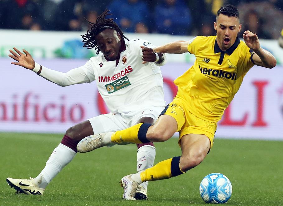 Il Modena chiude per Santoro: sul piatto ci sono 350mila euro<br type="_moz" />
