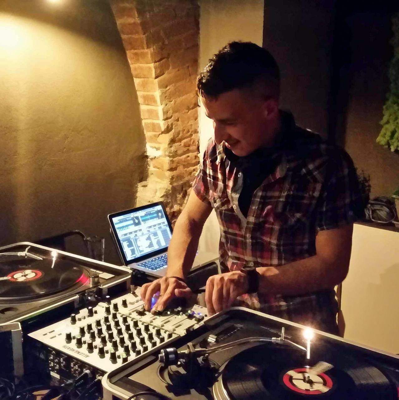 
	Musica e cultura a CantinArte

