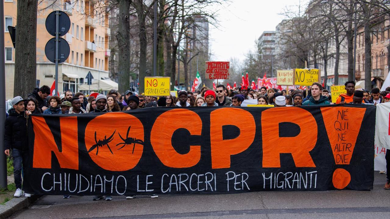 Ferrara, la “resistenza” dei medici all’invio di migranti nei Cpr