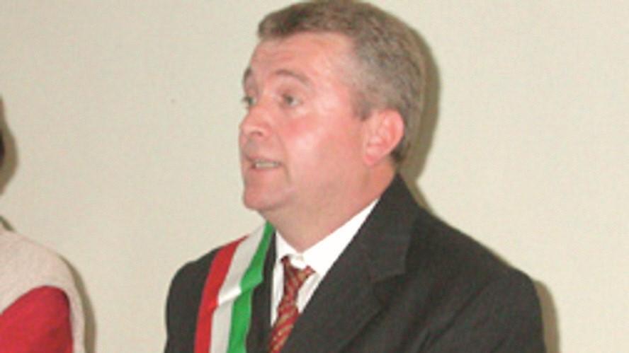 Ammanchi nei comuni per pareggiare le perdite con le criptovalute, Claudio Zago in carcere a Oristano risponde alle domande del giudice