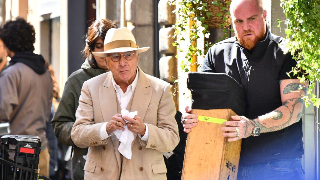 Dustin Hoffman durante le riprese del film a Lucca (Foto Sernacchioli)