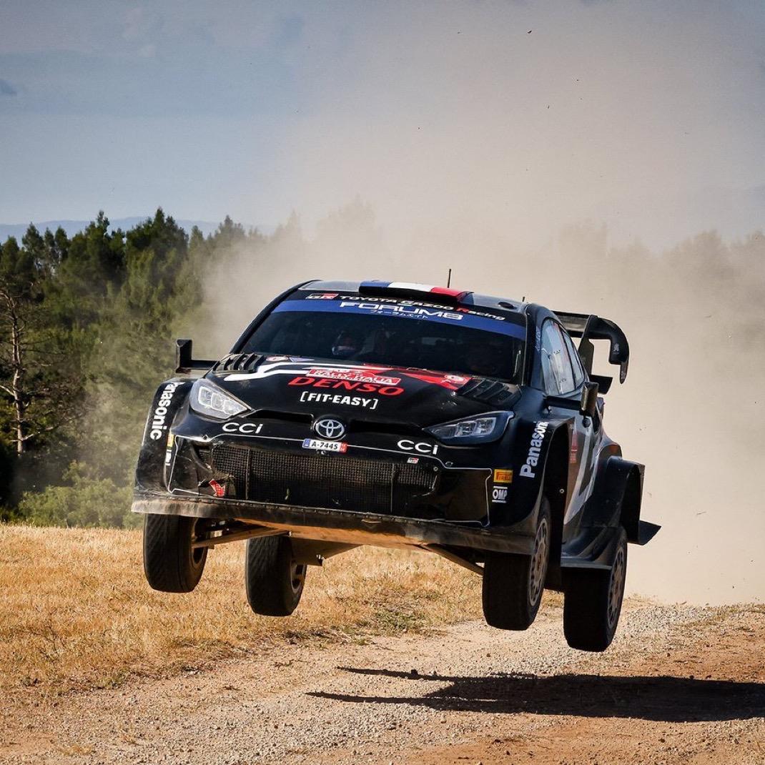 Ogier a un passo dalla vittoria del Rally Italia Sardegna