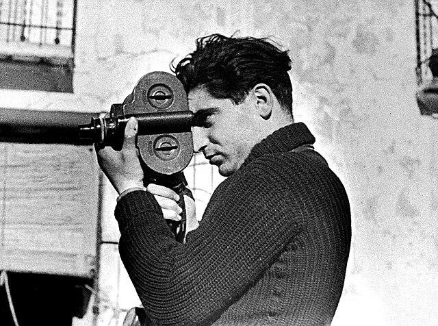 Robert Capa maestro di fotografia, a Cagliari i suoi scatti immortali