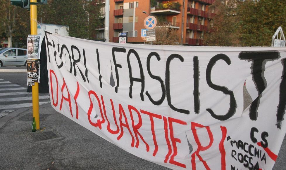 Raid al banchetto di Forza Italia 