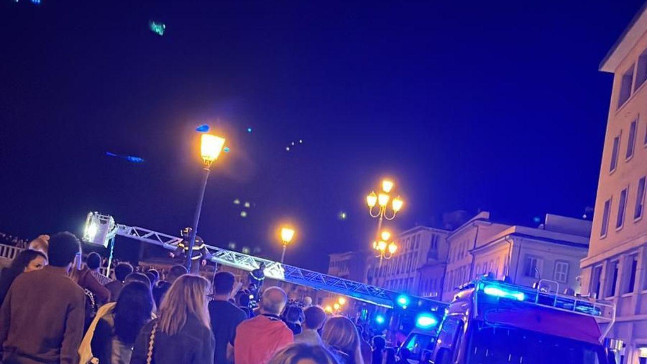 Pisa, cade della spallette dell’Arno: grave un 30enne dopo un “volo” di 6 metri