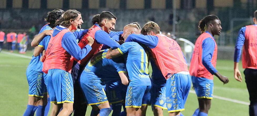 Un’esultanza dei giocatori azzurri
