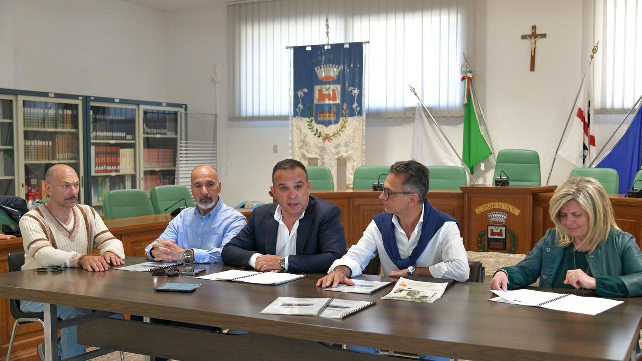 La presentazione del premio nel municipio di Telti (foto Vanna Sanna)