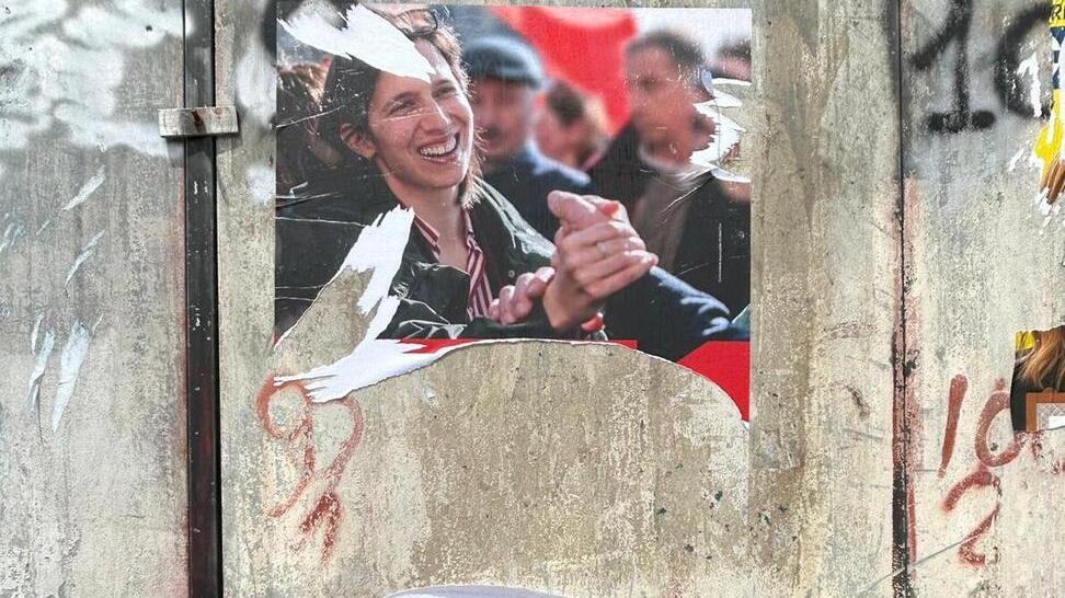 Cento, vandali sui manifesti elettorali Pd: «Episodi che offendono i cittadini»