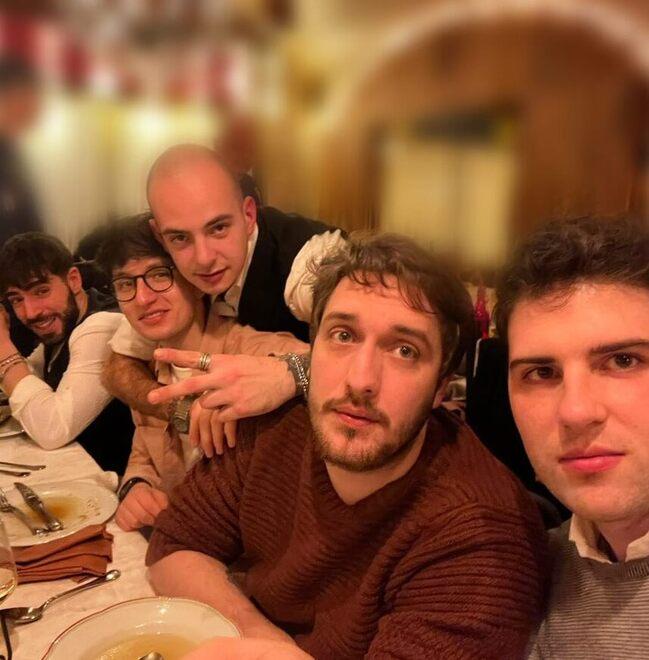 Formigine. L'addio a Giacomo Olivieri, travolto e ucciso in tangenziale a Modena. Gli amici: «Ha segnato le nostre vite con il suo ottimismo»