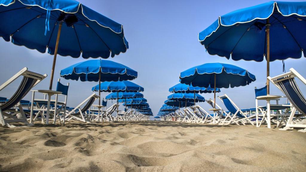Futuro delle concessioni a rischio, inizia la rivolta dei balneari