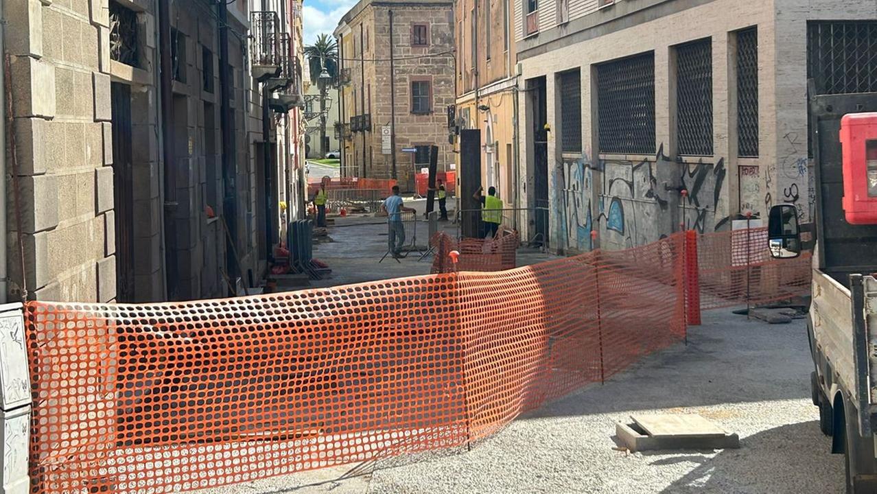 Lavori in via Ciutadella de Menorca