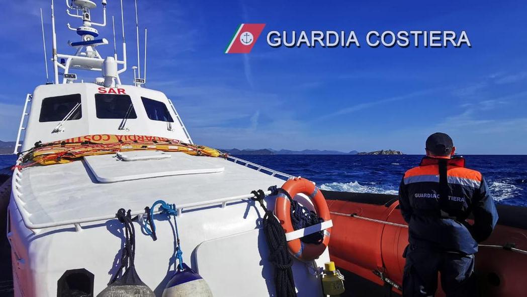 Cagliari, pesca a strascico a meno di tre miglia dalla costa: multato il comandante di un peschereccio