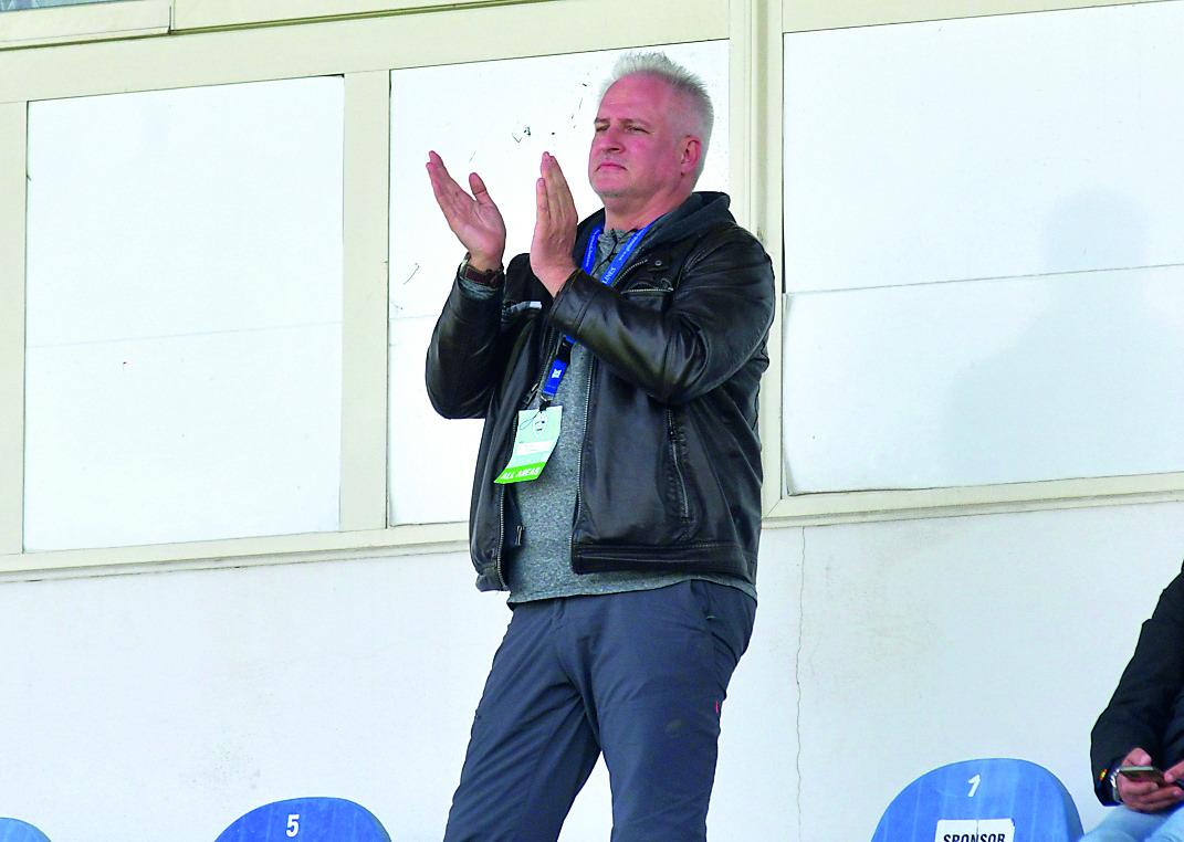 Olbia calcio, contratti fermi e attesa per i ripescaggi