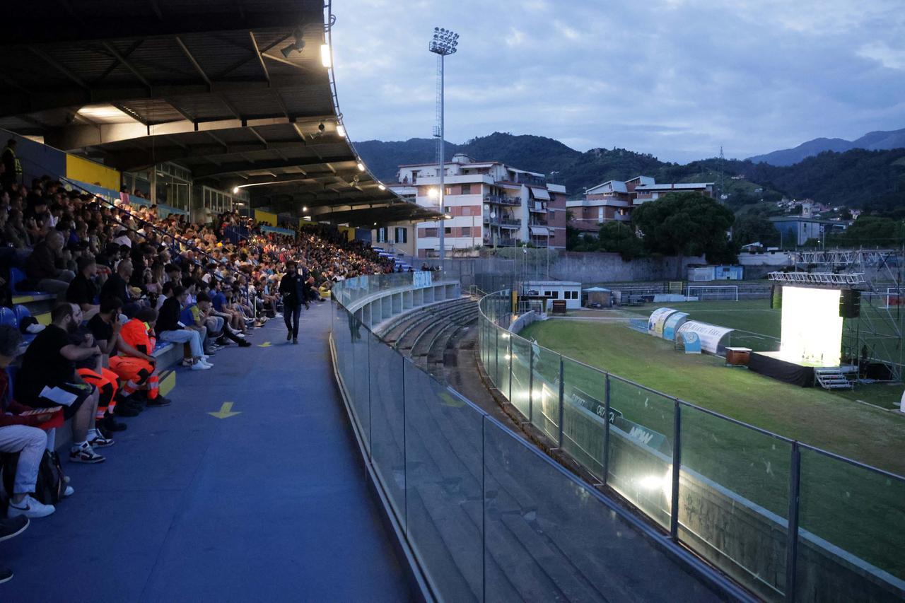 
	Il maxischermo allestito contro il Benevento

