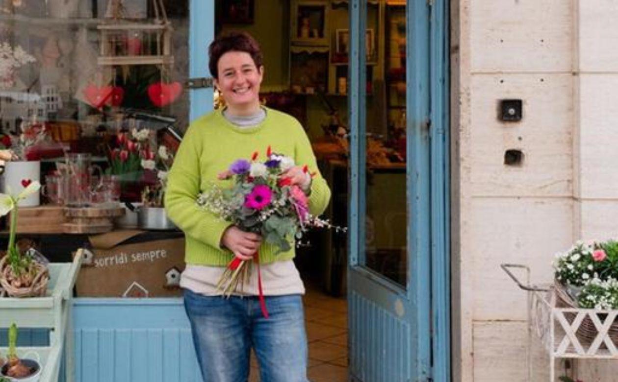 Livorno e la bottega di Debora Paci dove i fiori raccontano poesie e sostengono le donne
