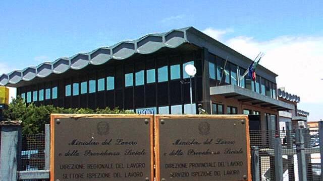 Lavoratori in nero e telecamere non autorizzate: locali chiusi a Cagliari e hinterland con sanzioni per 47mila euro