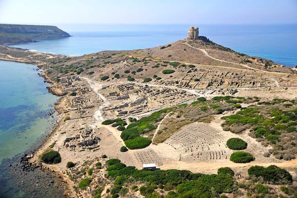 
	La rovine di Tharros

