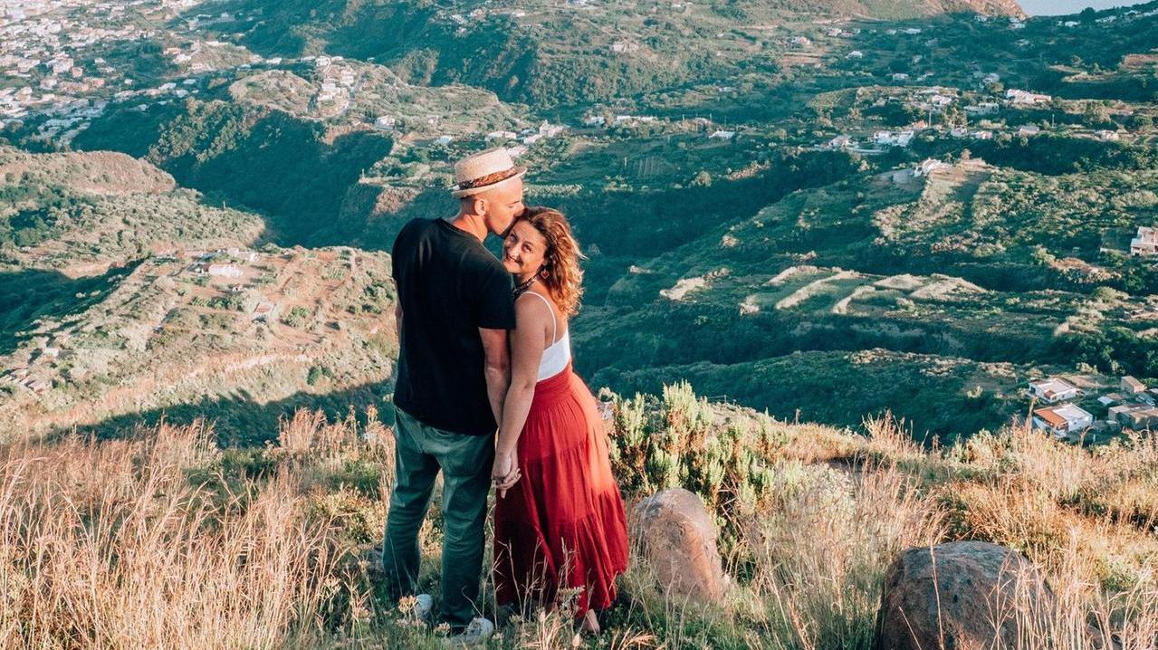 Elisa e Luca, travel blogger da 220mila follower. Quando l’amore per i viaggi diventa un lavoro