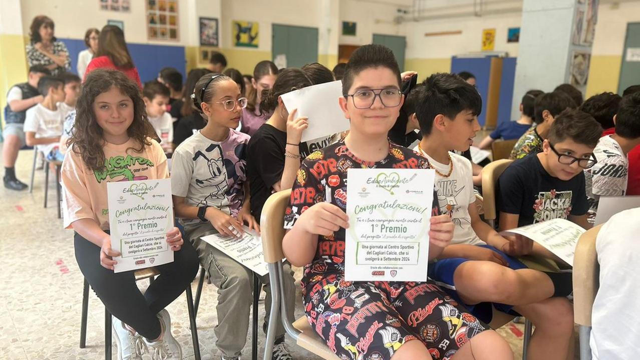 La premiazione degli alunni dell'istituto comprensivo di viale Diaz