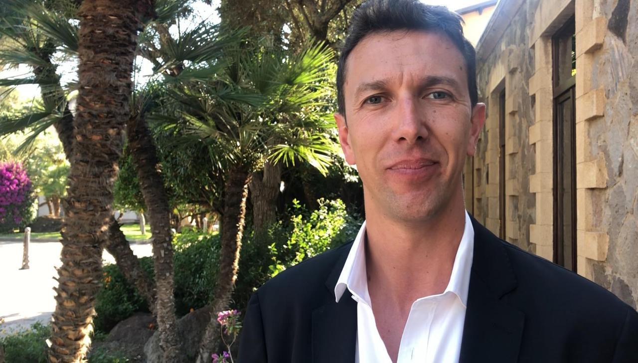 
	L'ex capitan Devecchi, ora dg della socie&agrave;&nbsp;<em>(foto Roberto Gabrielli)</em>

