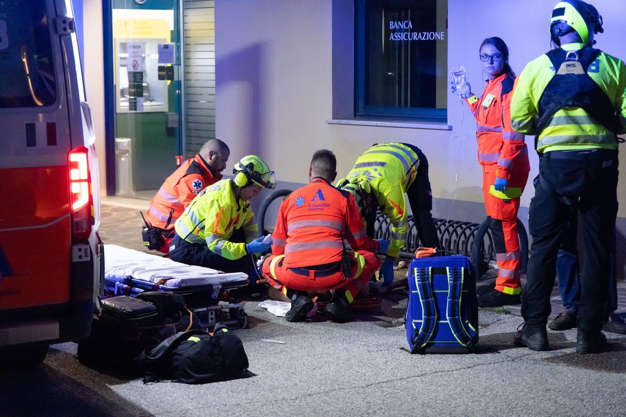 Massa Finalese, testa fracassata con la zappa