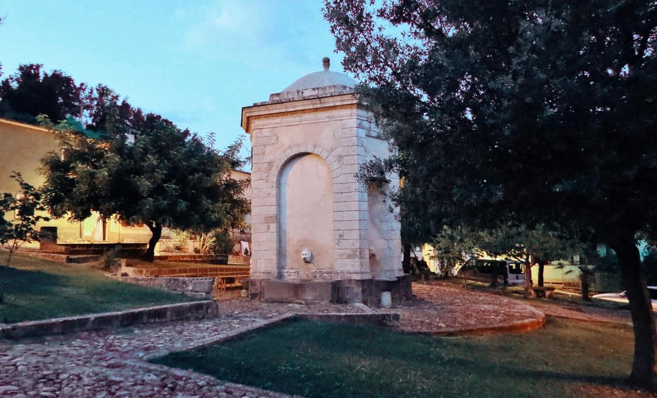
	La fontana Cantaru, a Bonnanaro

