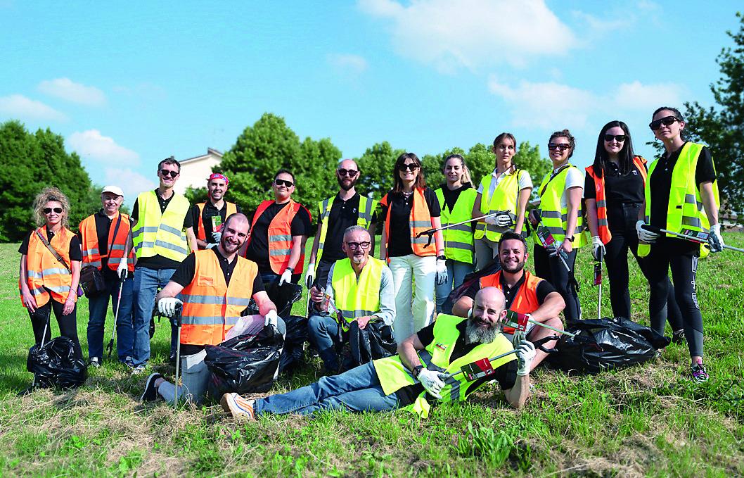 
	I dipendenti della E4

