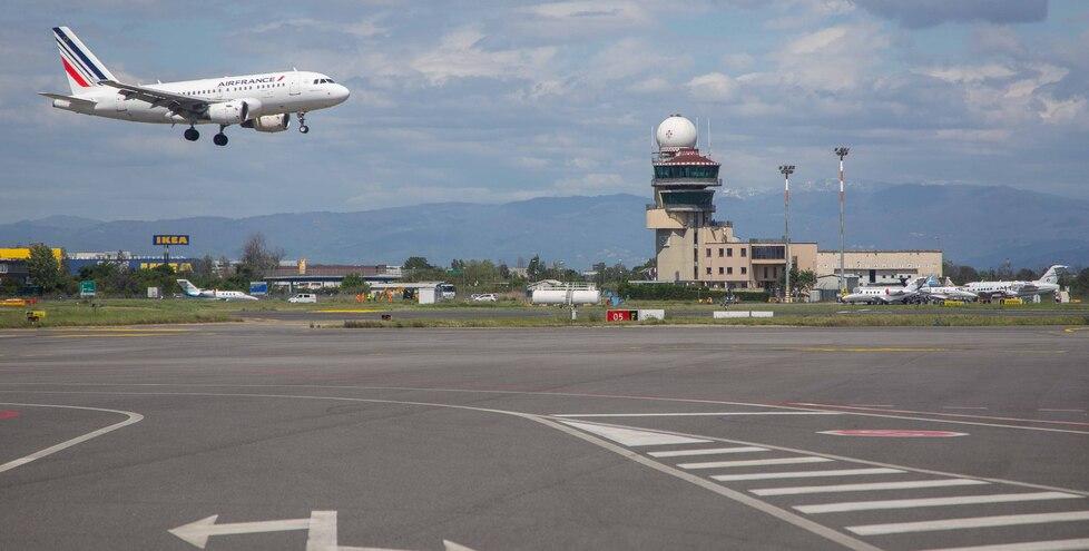 Aeroporto di Firenze, nuova pista: via ai lavori entro l’anno. I dettagli del progetto e l’investimento