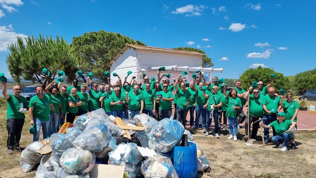 Olbia, al Lido del Sole la giornata Fai-Cisl: raccolta una tonnellata di rifiuti