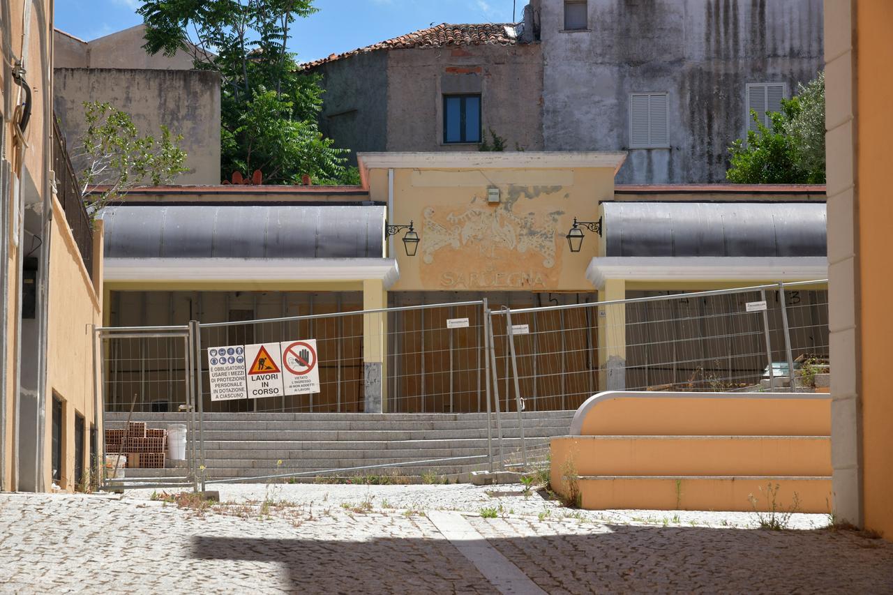 Olbia, la biblioteca universitaria nasce con i libri di don Raimondo Satta