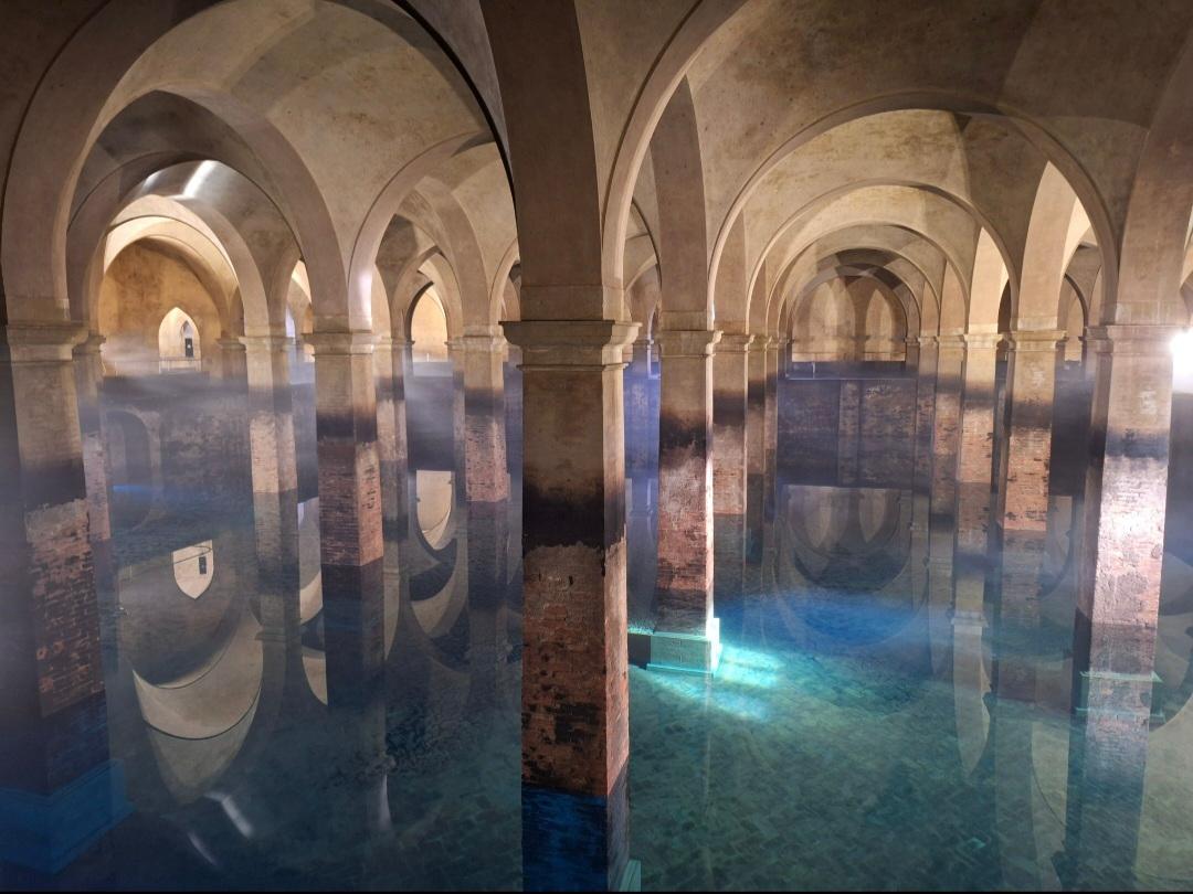 Livorno, storie di acqua e di incanto: buon giovedì da Antonella Timore