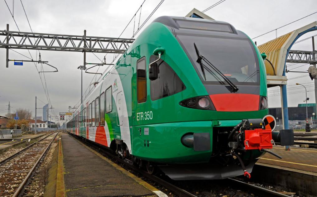 Ferrara, treni sospesi per blackout in stazione