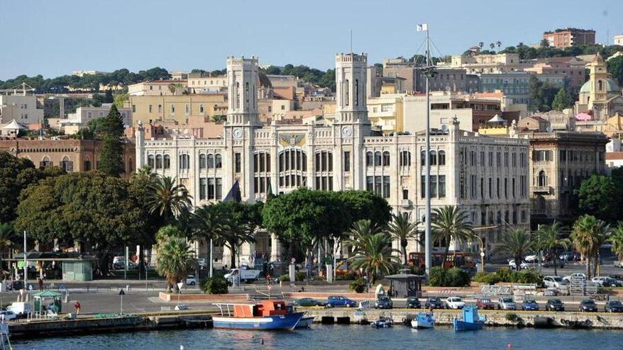 Elezioni a Cagliari, corsa a cinque per palazzo Bacaredda