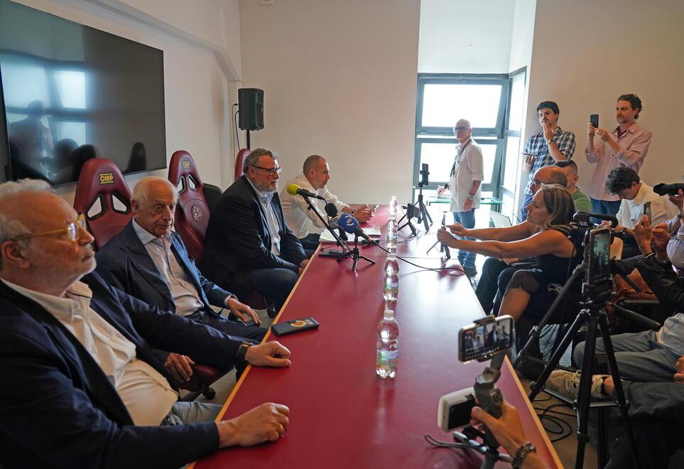 
	La presentazione del nuovo organigramma


