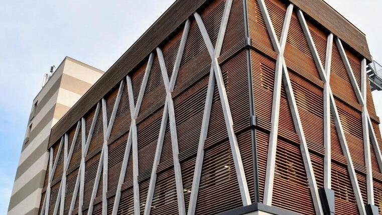 Idee Partners, inaugurazione di un edificio-torre con sette piani