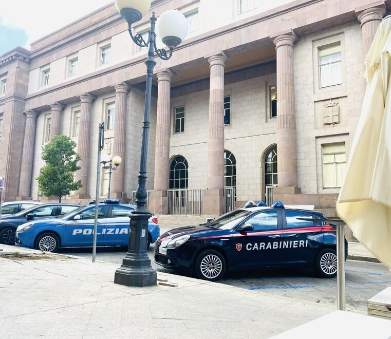 Sassari, morto per un aneurisma a 73 anni: il pm chiede 6 condanne e 3 assoluzioni